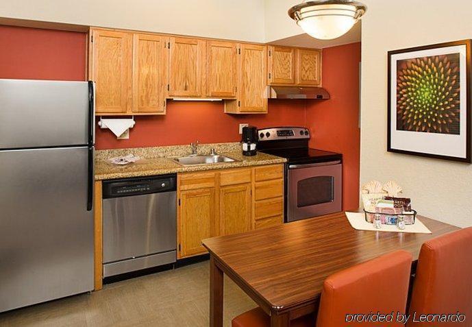 Residence Inn By Marriott San Diego Central Екстериор снимка