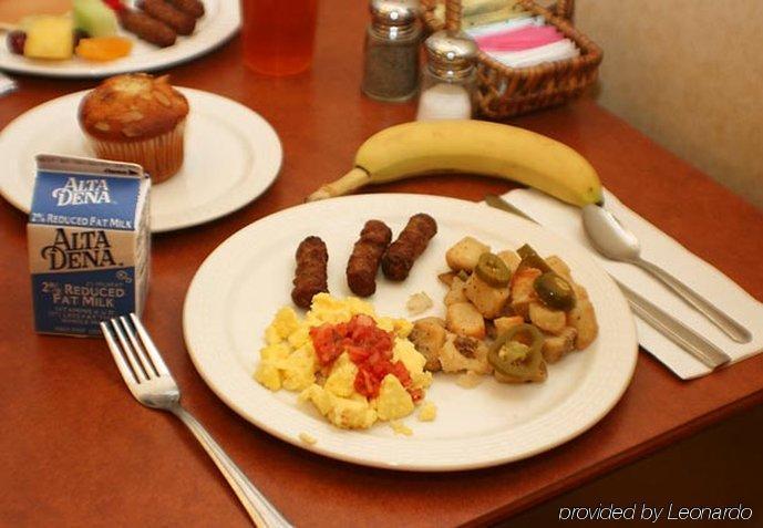 Residence Inn By Marriott San Diego Central Екстериор снимка