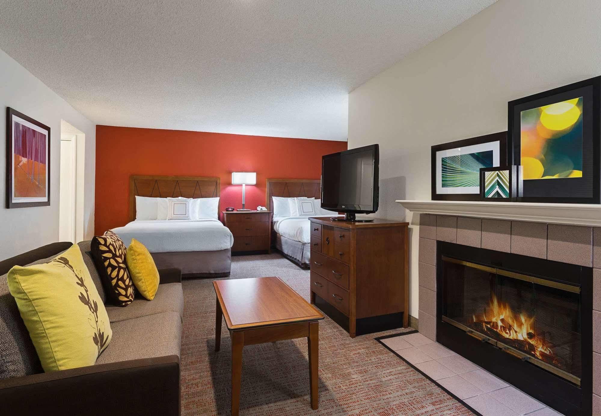 Residence Inn By Marriott San Diego Central Екстериор снимка